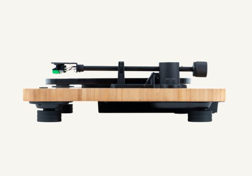 מבט מהצד - פטיפון STIR IT UP LUX מארלי