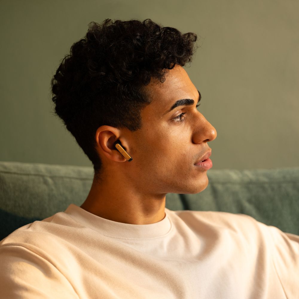 ZION EARBUDS - \u05d0\u05d5\u05d6\u05e0\u05d9\u05d5\u05ea \u05ea\u05d5\u05da \u05d0\u05d5\u05d6\u05df \u05d0\u05dc\u05d7\u05d5\u05d8\u05d9\u05d5\u05ea \u05de\u05d1\u05d9\u05ea \u05de\u05d0\u05e8\u05dc\u05d9